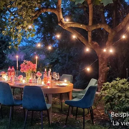 Gartenparadies Fereinhaus Fur Entspannung Oder Feierlichkeit Apartment